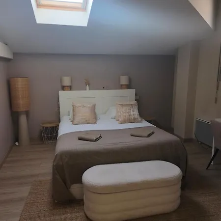 L Adresse Bergeracoise Private Garage Center